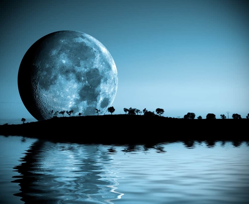 Луна — мир Души и эмоций