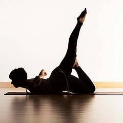 Дживамукти йога: особенности и преимущества практики