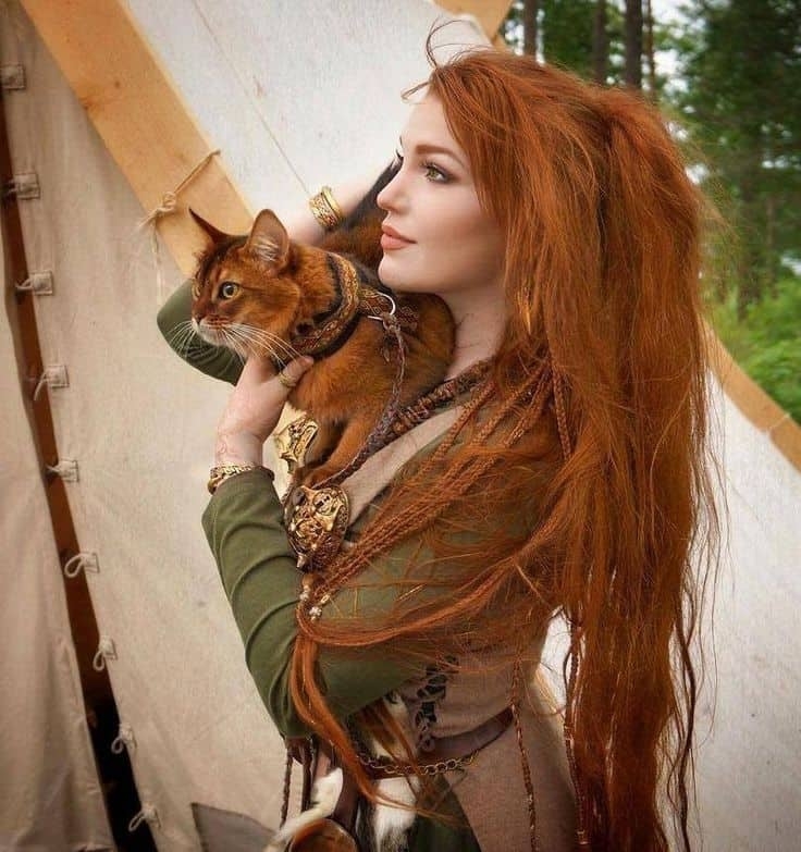 Кельтская женщина