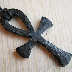 Египетский крест анкх с кольцом наверху: значение символа