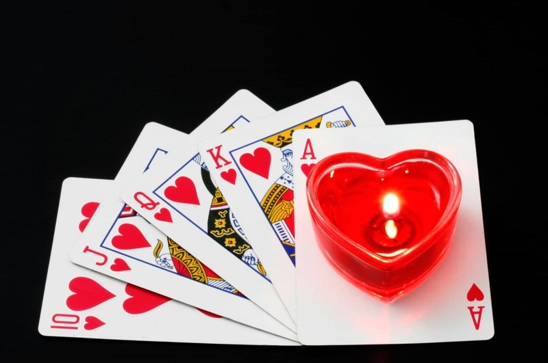 Значение и толкование 36 карт при гадании на любовь