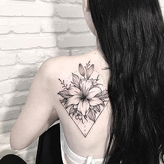 Значение татуировки лилия в тату искусстве