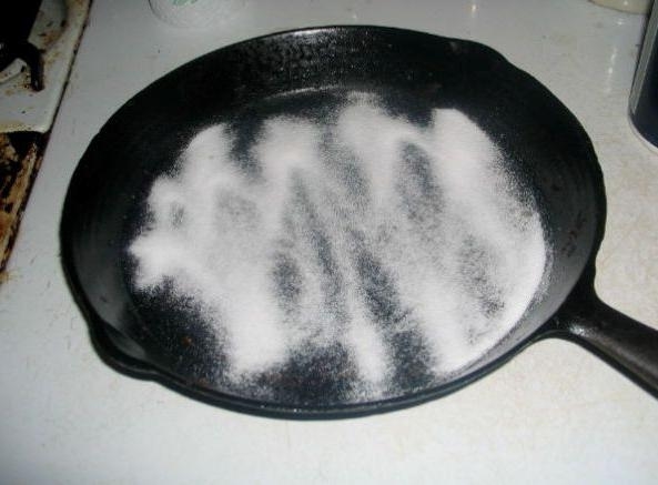 Снятие порчи солью в домашних условиях