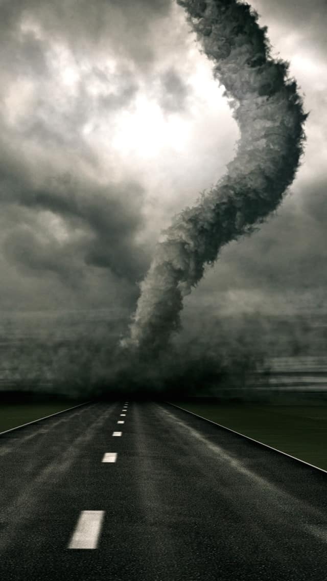 Ураган на дороге